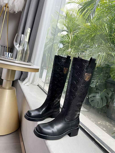 Louis Vuitton Leather Boots Wmns ID:20221117-334
